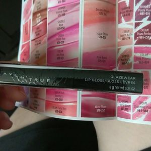 Avon glazewear lip gloss